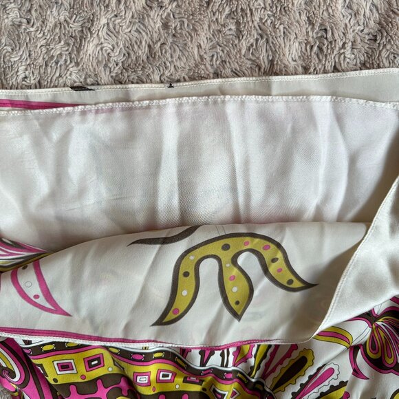 Lined silk Alice & Trixie blouse w/ elastic waist, low V-neck, Preowned, Size M - Picture 5 of 8